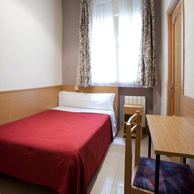 Hostal Zabala - Chambre Simple avec Salle de Bains Privative - 8