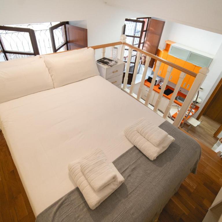 Estudio la Casa del Museo by SHS - One-Bedroom Apartment - 5