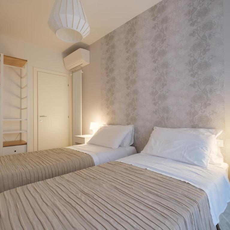 Bologna House Due Torri Apartment - Appartamento Deluxe - 14