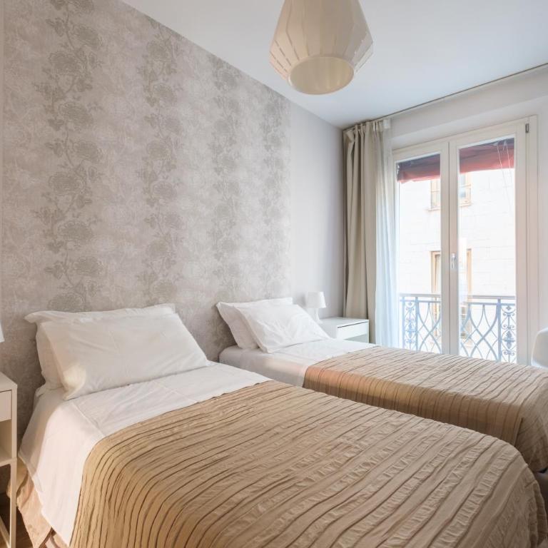 Bologna House Due Torri Apartment - Appartamento Deluxe - 15