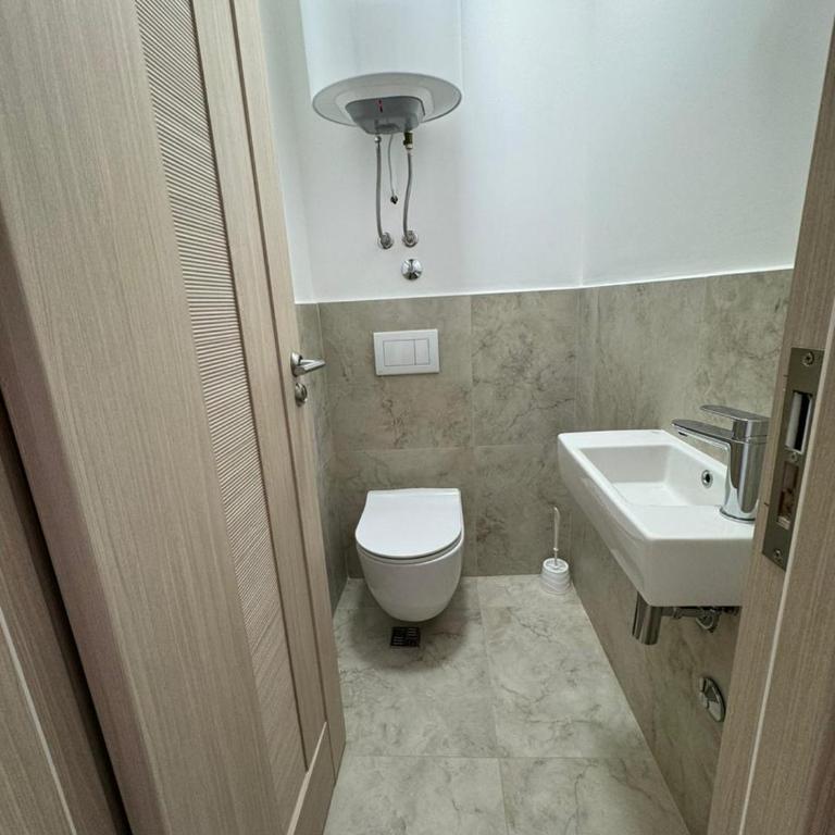 Rafailovici Beachfront Apartment - Apartman s 1 Spavaćom Sobom, Balkonom i Pogledom na More - 23