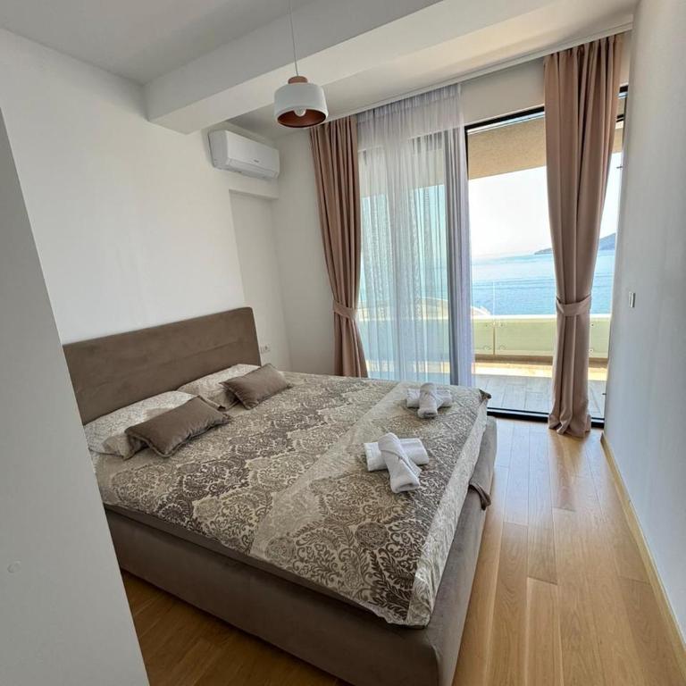 Rafailovici Beachfront Apartment - Apartman s 1 Spavaćom Sobom, Balkonom i Pogledom na More - 26