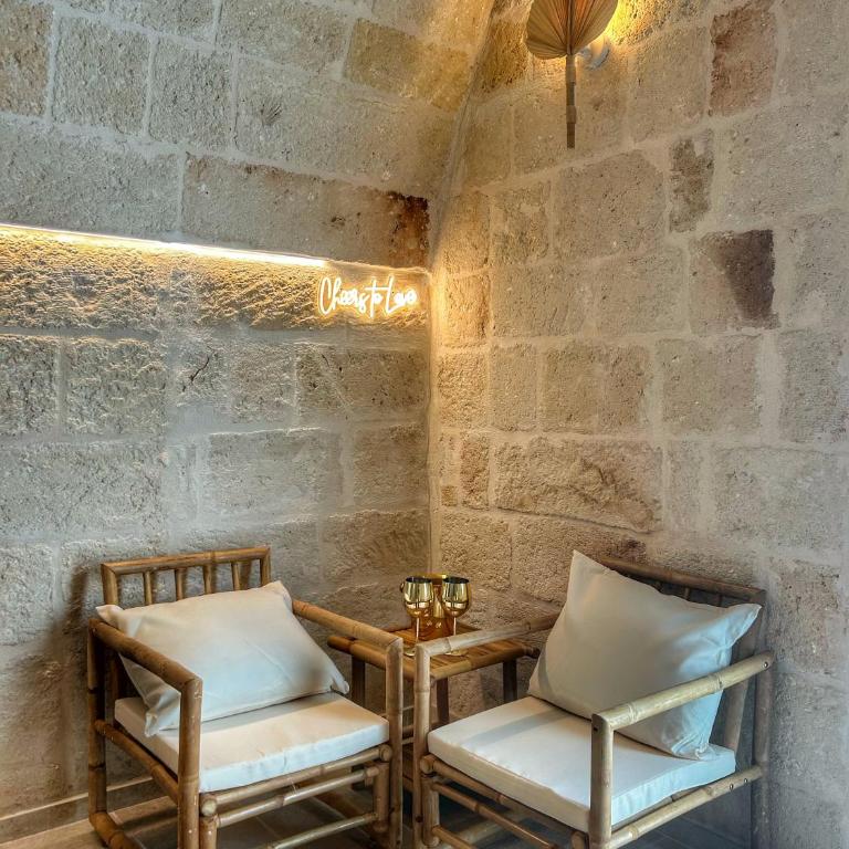 GinPé Luxury Suite - One-Bedroom Apartment - 8