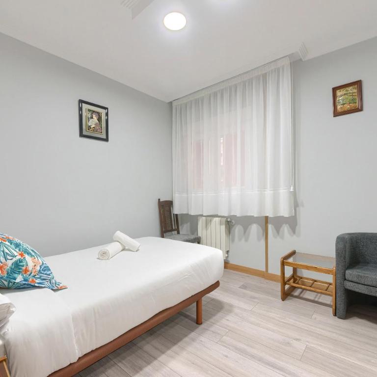 Vivienda turistica céntrica y con estilo en el encantador Barrio La Cruz - Apartamento de 3 dormitorios - 12