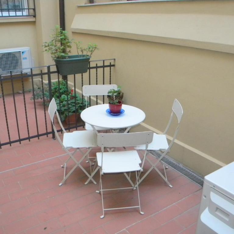 Bologna House Due Torri Apartment - Appartamento Deluxe - 42