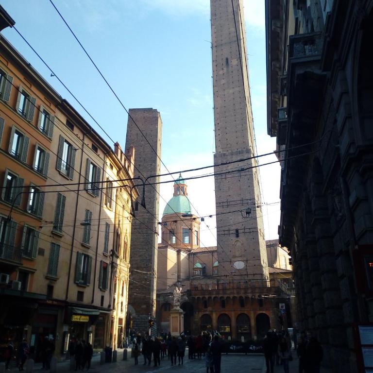 Bologna House Due Torri Apartment - Appartamento Deluxe - 61