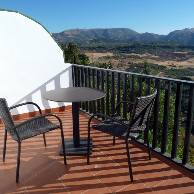 Catalonia Reina Victoria - Habitación Doble con terraza y vistas - 4