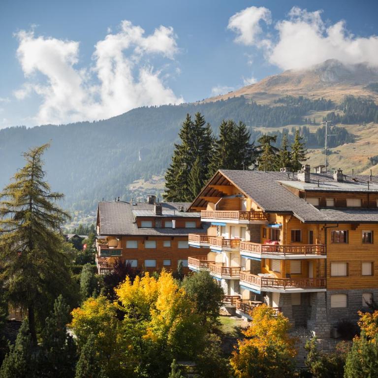 Apartment Jacky 7 - Appartement 2 Chambres avec Balcon et Vue sur les Montagnes - 1