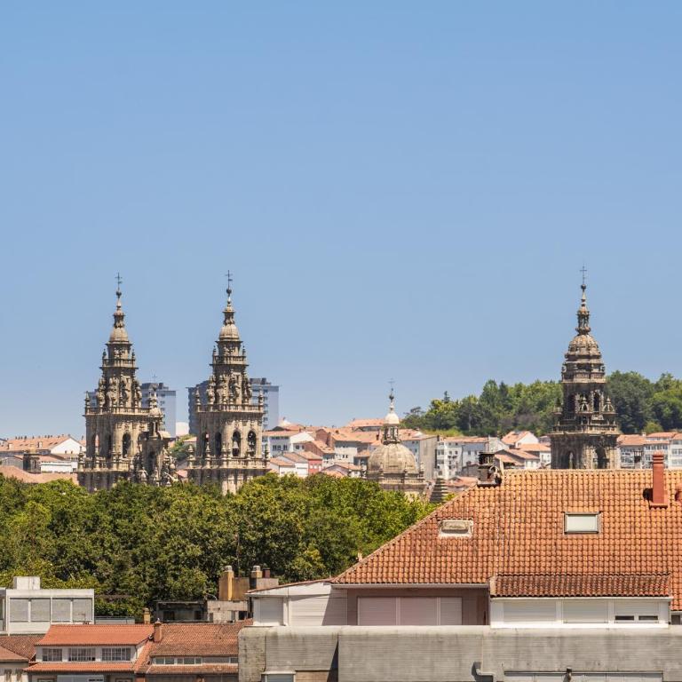 Exe Peregrino - Superior Double or Twin Room with City View - 2