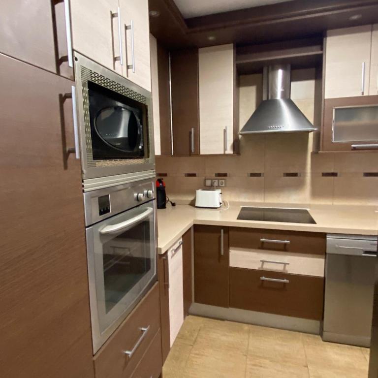 Primera línea Playa Poniente - Apartamento de 3 dormitorios - 12