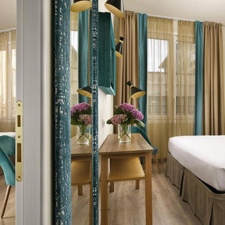 FH55 Grand Hotel Mediterraneo - Camera Familiare Superior - 5