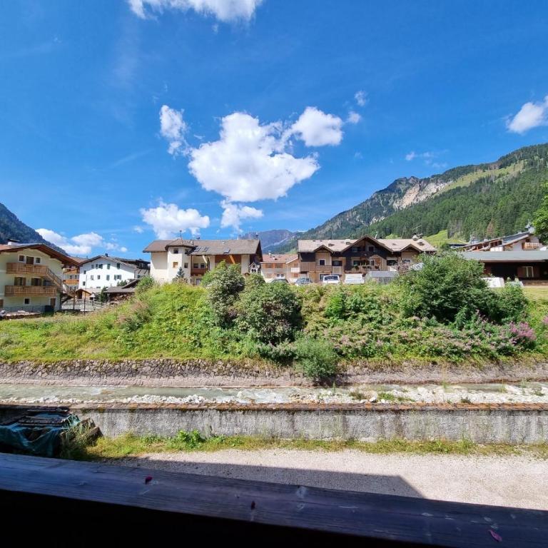 Val Fassa - Appartamento con Vista e Balcone - 16
