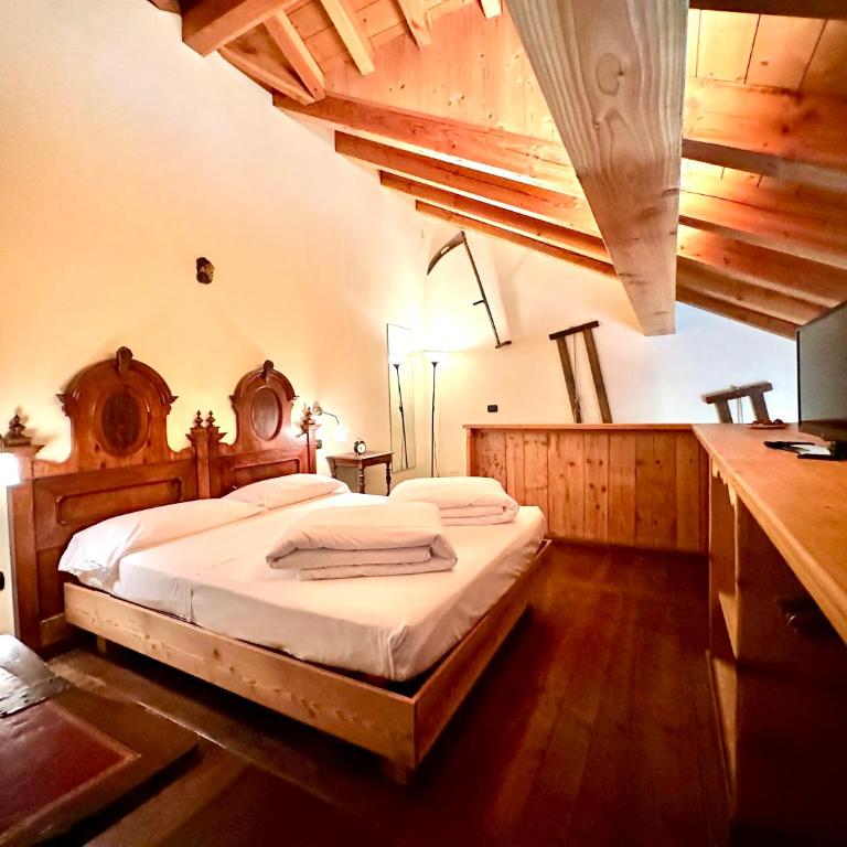 Maison Rosset agriturismo, camere, APPARTAMENTI e spa in Valle d'Aosta - Camera Quadrupla con Bagno Privato - 2