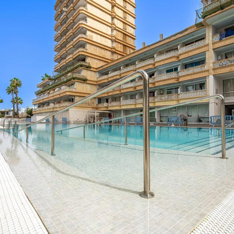 Modern Renovated Apartment with Terrace in Playa de las Americas - Apartamento de 1 dormitorio - 9