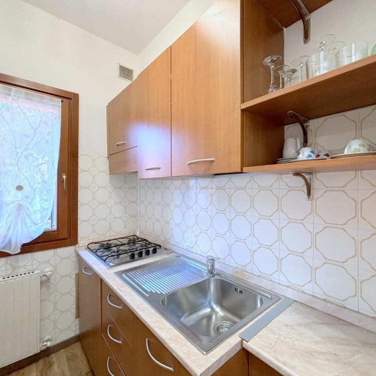 Last Minute Booking - Appartamento con Balcone - 6