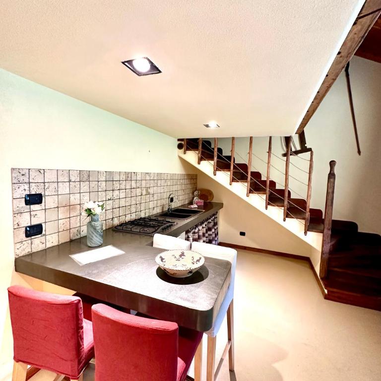 Maison Rosset agriturismo, camere, APPARTAMENTI e spa in Valle d'Aosta - Camera Quadrupla con Bagno Privato - 9