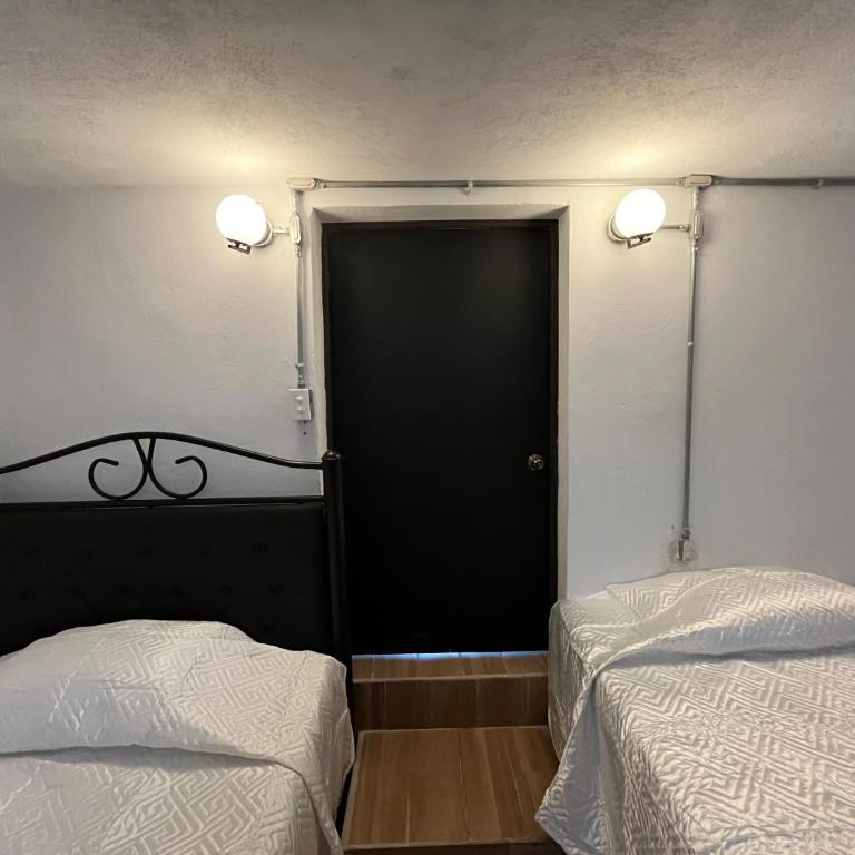 A pasos del mercado y centro histórico, diseño industrial - One-Bedroom Apartment - 5