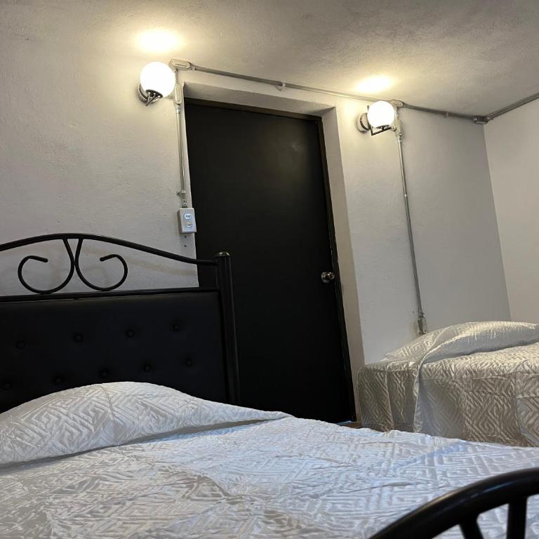 A pasos del mercado y centro histórico, diseño industrial - One-Bedroom Apartment - 8