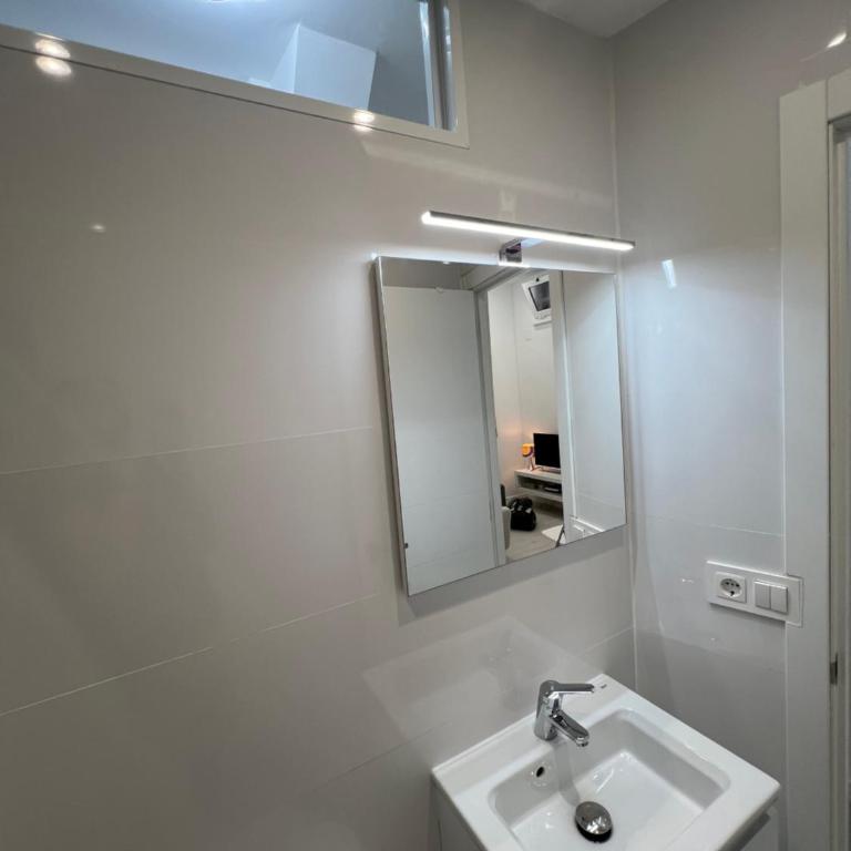 Precioso Apartamento Madrid Central - Apartamento de 2 dormitorios - 50