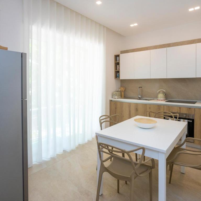 Casa Lory Sorrento - Three-Bedroom Deluxe Apartment - 23
