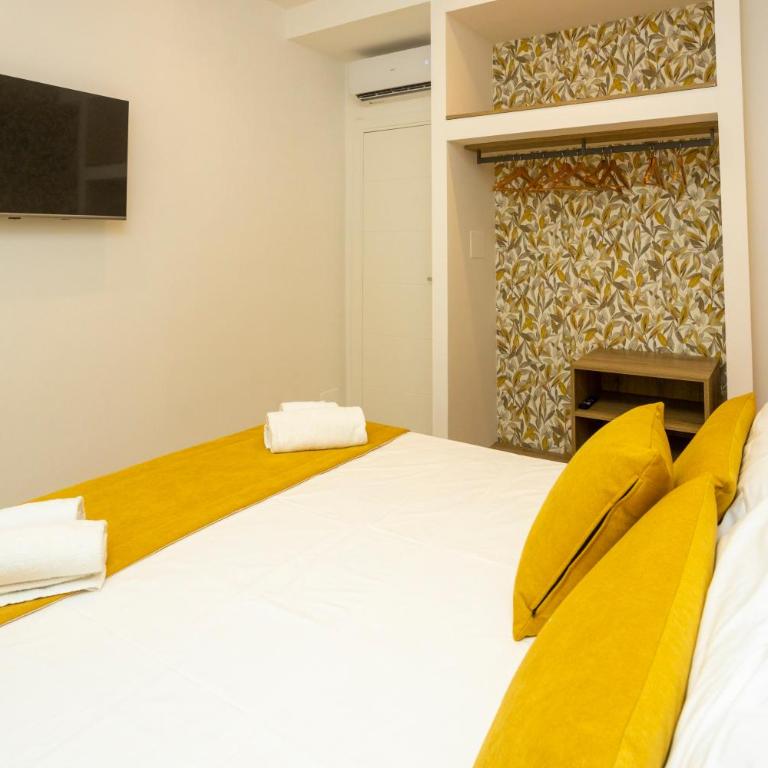 Casa Lory Sorrento - Three-Bedroom Deluxe Apartment - 28