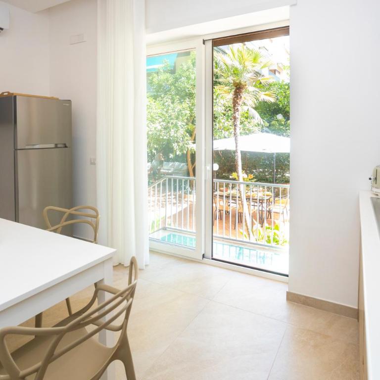 Casa Lory Sorrento - Three-Bedroom Deluxe Apartment - 33