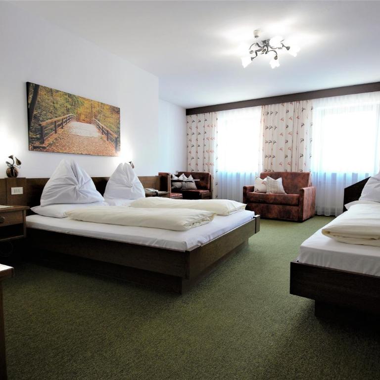 Hotel Urthaler - Camera Tripla - 1