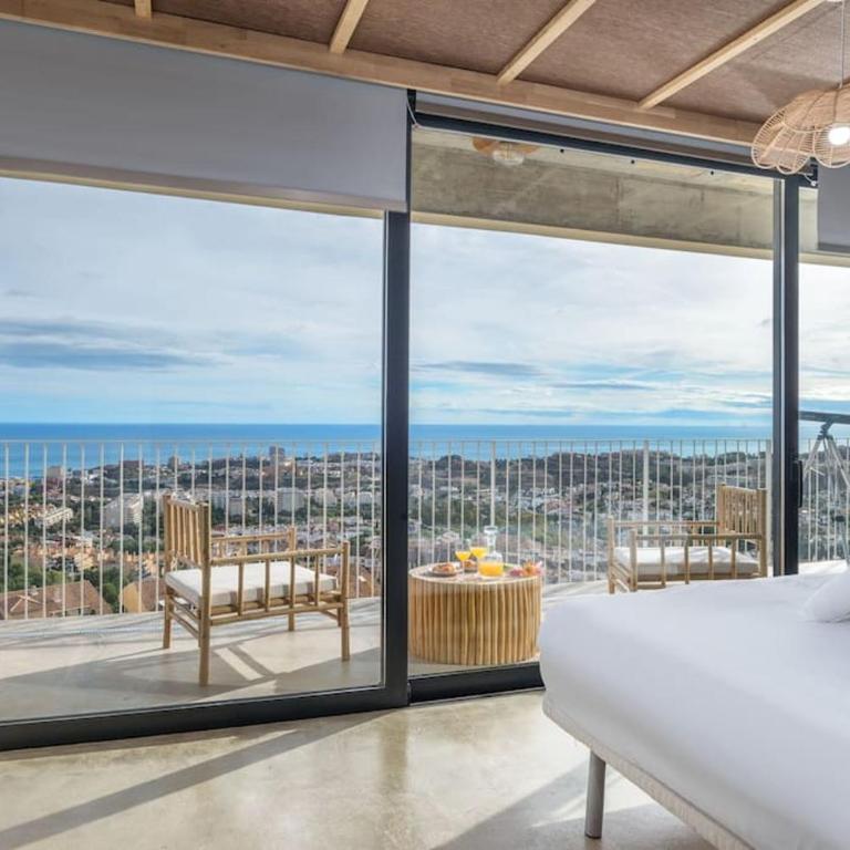 New, spacious villa with amazing views - Villa - 5