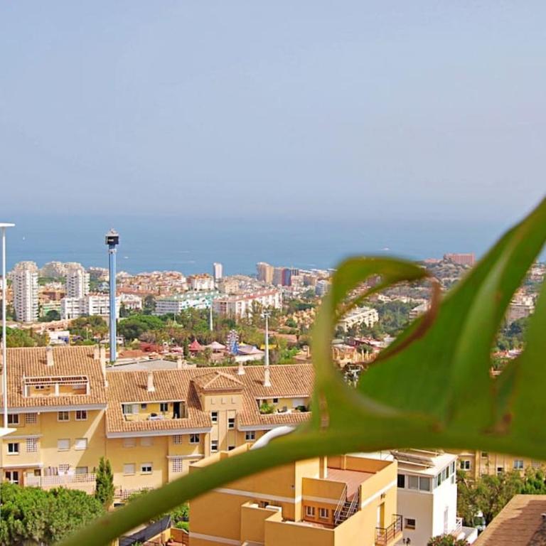 New, spacious villa with amazing views - Villa - 21