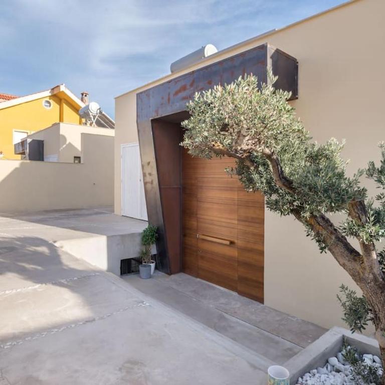 New, spacious villa with amazing views - Villa - 46
