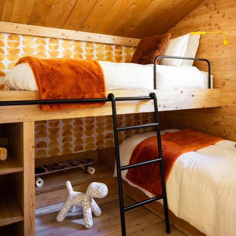 Three Bedroom Chalet Lemon Pit Chamonix - Three-Bedroom Chalet - 18