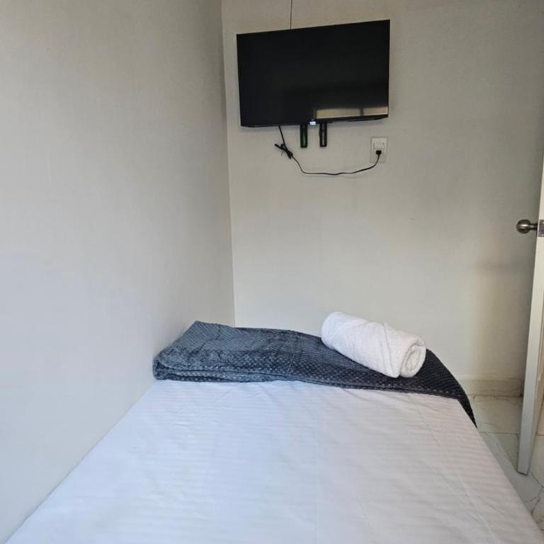 Casa Colibrí 303 Envigado - Habitación Individual con baño compartido - 4