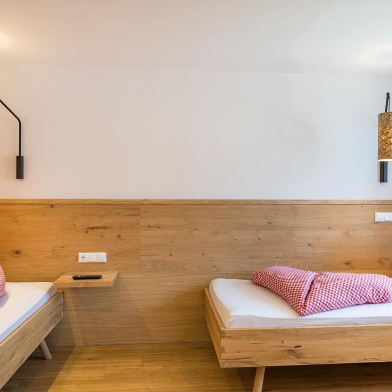Bergzeit - Hotel & Appartements - Apartment mit 2 Schlafzimmern und Bergblick - 3