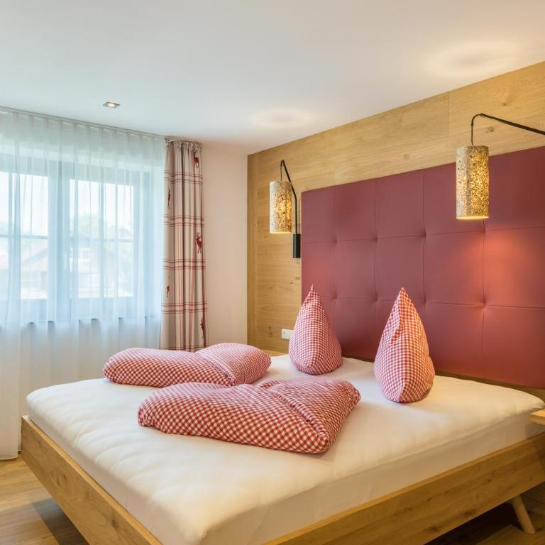 Bergzeit - Hotel & Appartements - Apartment mit 2 Schlafzimmern und Bergblick - 7