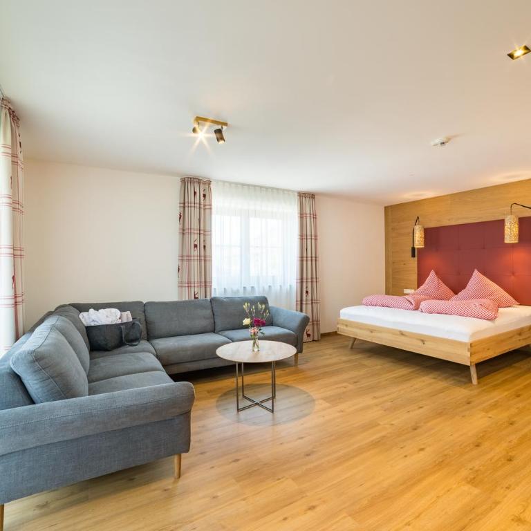 Bergzeit - Hotel & Appartements - Apartment mit 2 Schlafzimmern und Bergblick - 8