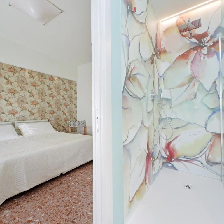 On Rome Affittacamere o GuestHouse - Deluxe Double or Twin Room with Balcony - 8
