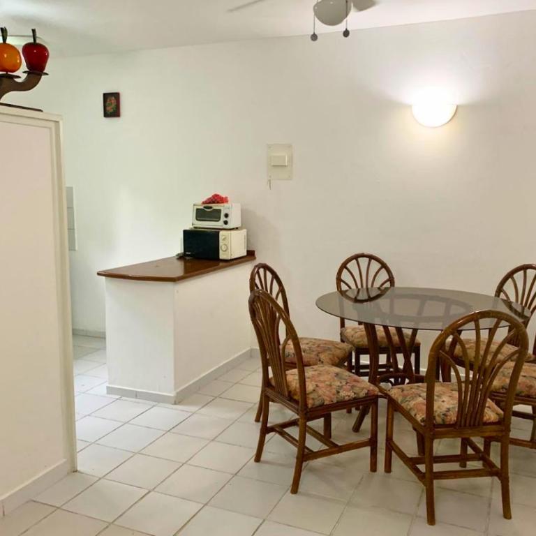 Hermosa Casa de 3 pisos - Casa de 2 dormitorios - 14