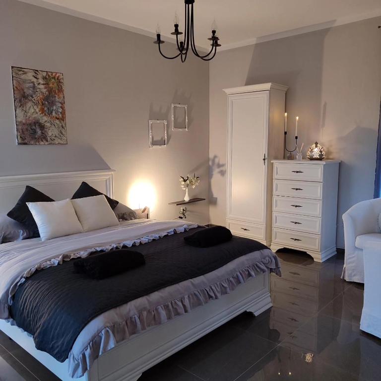 Villa Lea Tuzla - Vila - 32
