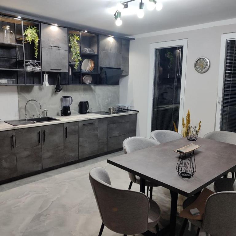 Villa Lea Tuzla - Vila - 34