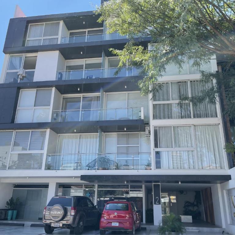 GOLD, Apartamento nuevo de 2 ambientes en Equipetrol cerca del Zoológico - Apartamento de 1 dormitorio - 30