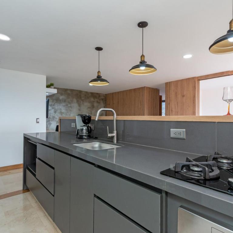 Alcazar de oviedo by Host Medellin SAS - Apartamento Superior de 2 dormitorios - 2