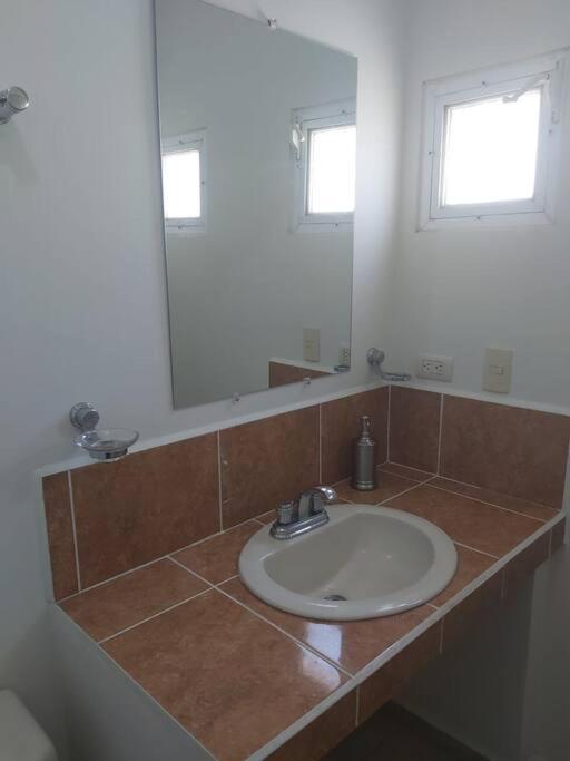 Residencia en Privada con Casa Club y Alberca - Casa de 3 dormitorios - 21