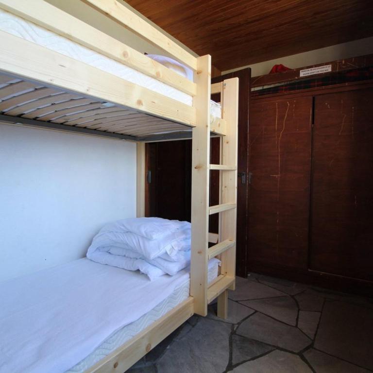 Chalet rustique pour 11 pers, accès direct pistes, animaux admis, Wi-Fi - Chalet 3 Chambres - 9