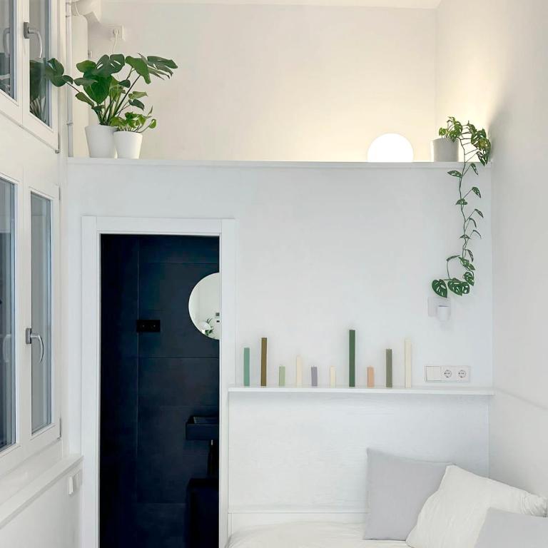 Great design, new & calm apartment in Malasaña - One-Bedroom Apartment - 8