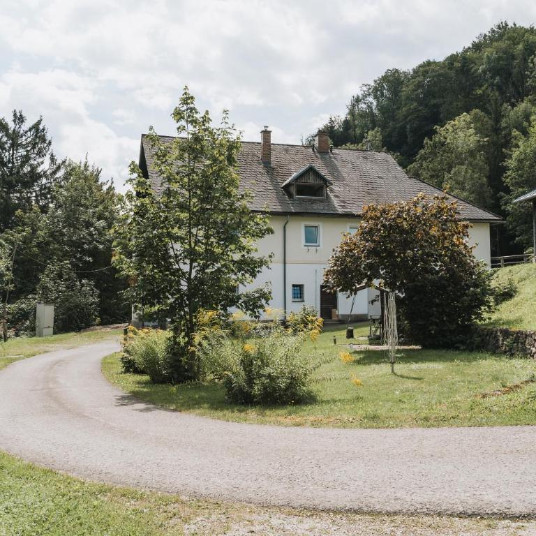 NaturparkResort Almmauer - Apartment mit 2 Schlafzimmern - 1