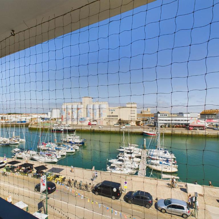 Vue directe port des Sables 4 adultes-2 enfants - Appartamento - 37