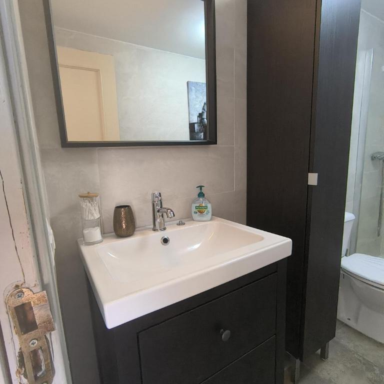 Petit nid douillet au 2eme etage - Apartamento de 1 dormitorio - 4