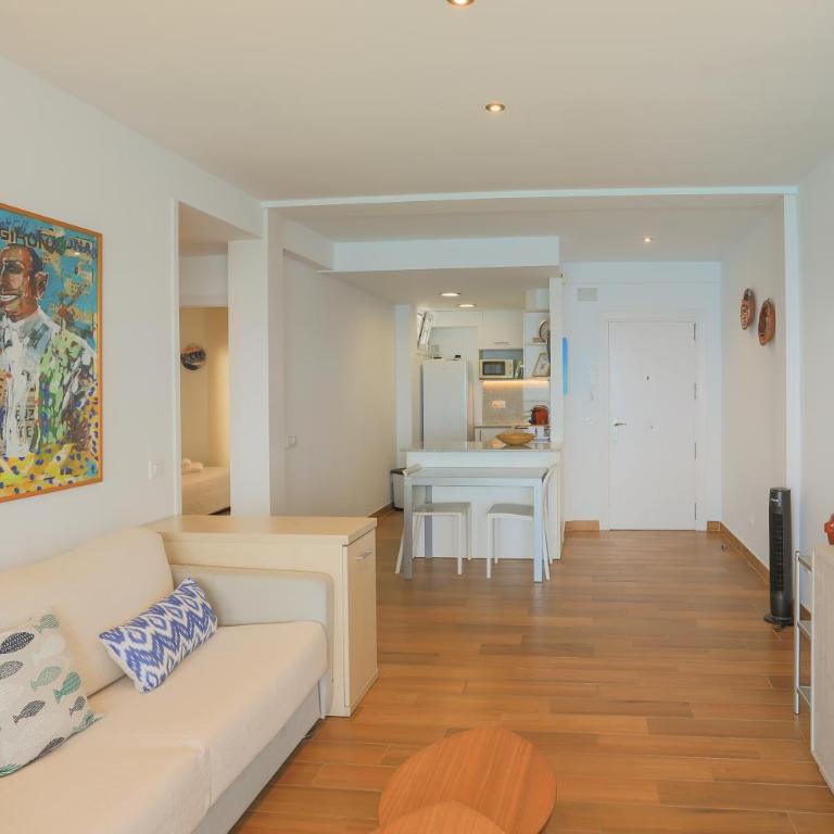 Pis Embaixador - 1a línea de mar - Apartamento con vistas al mar - 8