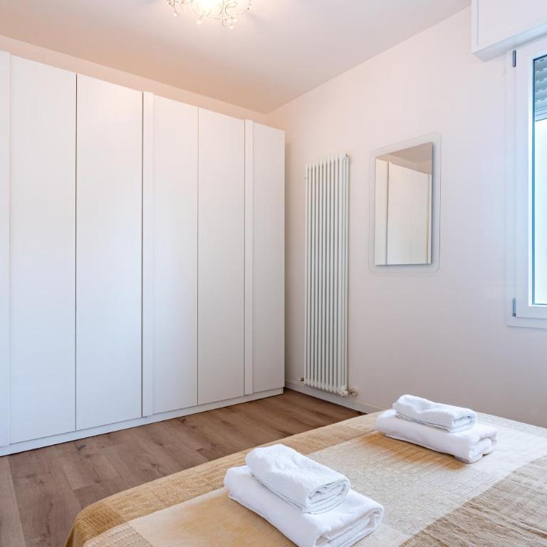 GuestHost - Chic Parma Flat Near City Center - Appartamento con 1 Camera da Letto - 8