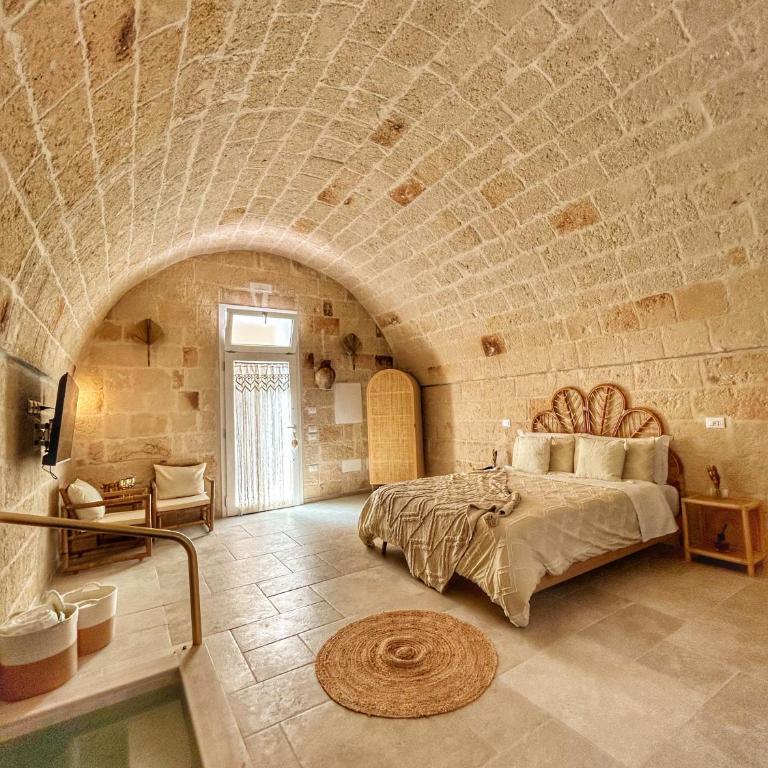 GinPé Luxury Suite - One-Bedroom Apartment - 1